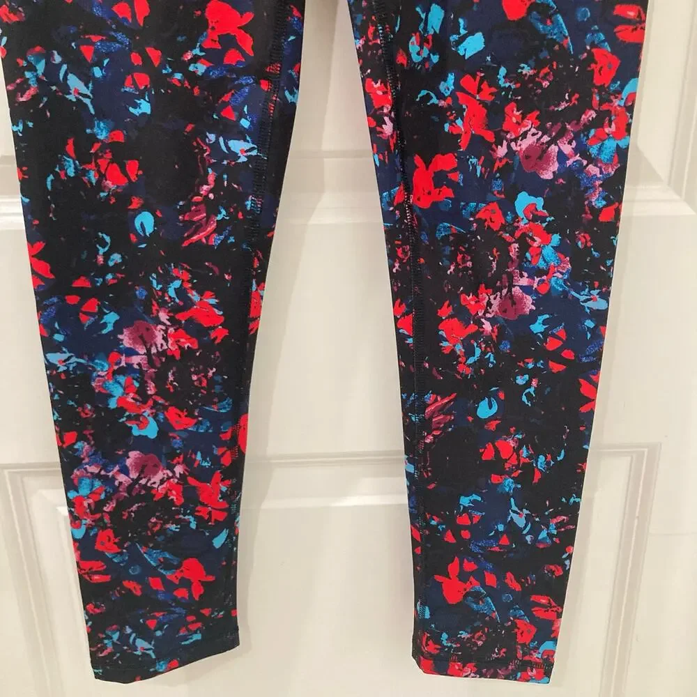Z by Zella Black, Red & Blue Activewear Leggings Size Small - Picture 5 of 9